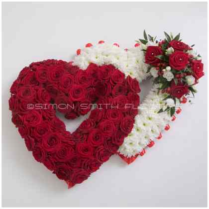 Double Loose Rose Heart