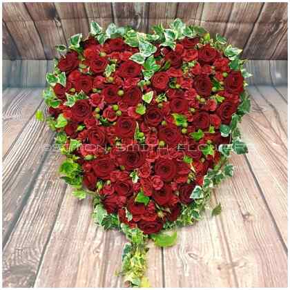 Rose and Ivy Heart