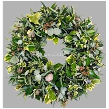 Seasonal foliage Wreath